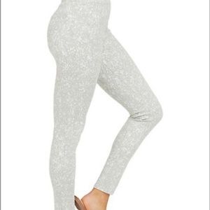 Spanks size small NWT grey and white .